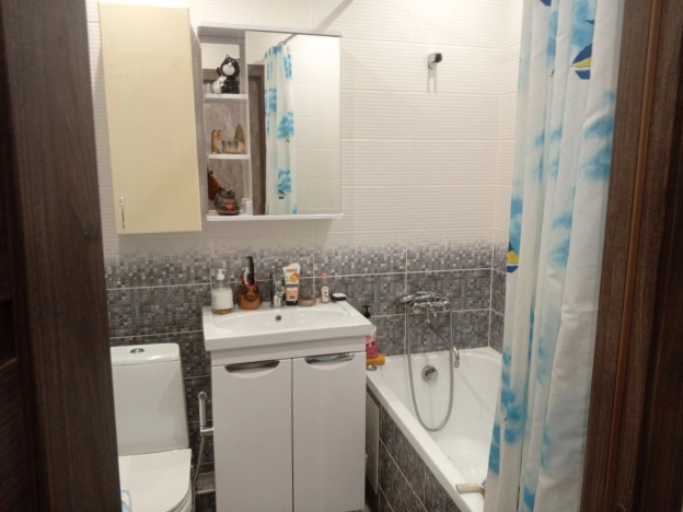 Купить квартиру в районе Сормовский в Нижнем Новгороде. Вариант № 48420, 12, площадь -  квм, цена 4950000 рублей