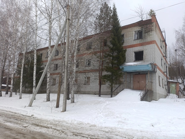 Купить коммерческую недвижимость в Тобольске. Вариант № 3402351, 2, площадь -  квм, цена 11000000 рублей