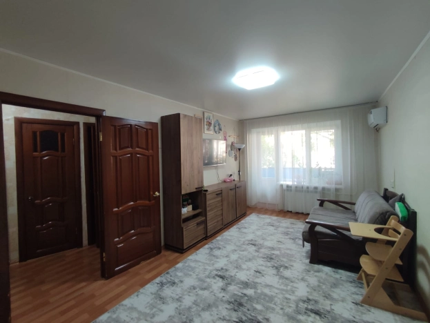 Купить двухкомнатную квартиру в Микрорайоне 4-й, Элиста в Элисте. Вариант № 7792073, 1, площадь -  квм, цена 4300000 рублей