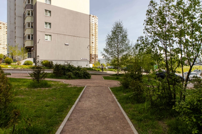 Купить многокомнатную квартиру в Ленинградской области. Вариант № 44934, 41, площадь - квм, цена 13900000 рублей