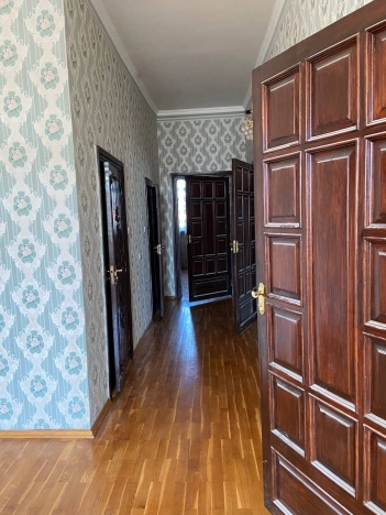 Купить дом на улице Садовая в Алтайском крае. Вариант № 26069, 5, площадь -  квм, цена 69000000 рублей