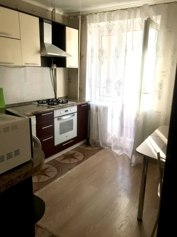 Купить квартиру на улице Красных Партизан в Краснодаре. Вариант № 1041186, 1, площадь - квм, цена 4990000.0000 рублей