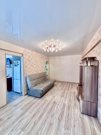 . Вариант № 10723, 8, площадь - 45 квм, цена 4950000 рублей