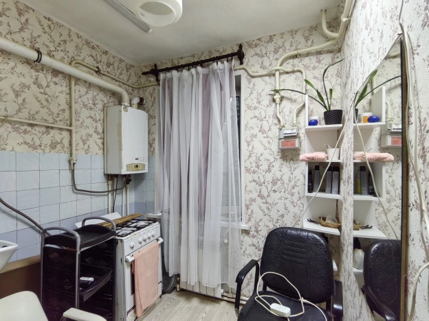 Купить однокомнатную квартиру в Калужской области. Вариант № 819701, 6, площадь -  квм, цена 1750000 рублей