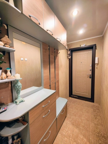 Купить двухкомнатную квартиру на улице Шестакова в Калужской области. Вариант № 4359, 7, площадь - квм, цена 4500000 рублей