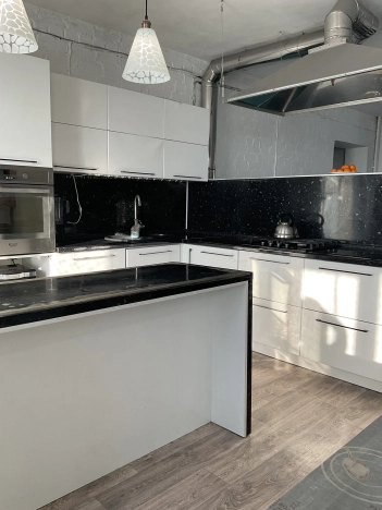 . Вариант № 4461, 2, площадь - 344.4 квм, цена 10000000 рублей