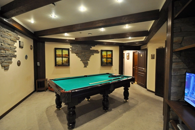 Купить коммерческую недвижимость в Москве. Вариант № 10421440, 8, площадь -  квм, цена 59000000 рублей