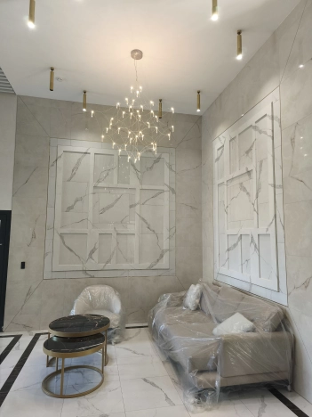 Купить двухкомнатную квартиру в ЦАО в Новосибирске. Вариант № 4157118, 5, площадь -  квм, цена 17990000 рублей