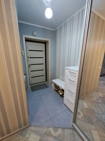 Купить двухкомнатную квартиру на улице переулок Николая Липового в Бийске. Вариант № 8451430, 14, площадь -  квм, цена 6150000 рублей