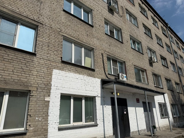 Купить комнату на улице Никитина в Новосибирске. Вариант № 499723, 20, площадь -  квм, цена 2300000 рублей