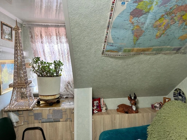 Купить четырехкомнатную квартиру в Калининграде. Вариант № 16433, 10, площадь -  квм, цена 13500000 рублей