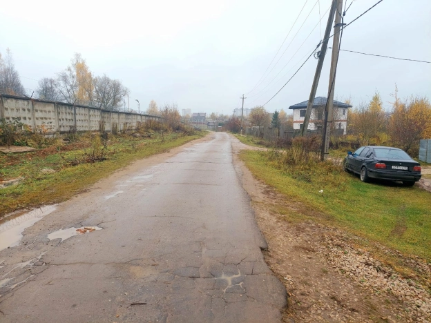 Купить земельный участок в Калуге. Вариант № 8113978, 3, площадь -  квм, цена 400000 рублей