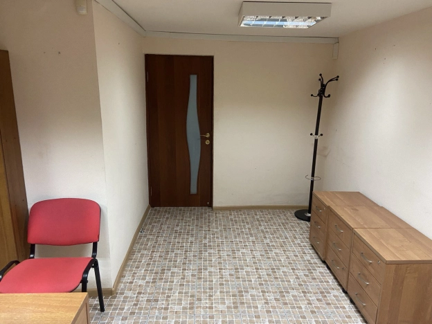 Снять офисы на улице Нижне-Волжская набережная в Нижнем Новгороде. Вариант № 26116, 1, площадь -  квм, цена 107000 рублей