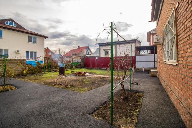 Купить дом на улице 1-й Становой проезд в Краснодаре. Вариант № 45616, 5, площадь -  квм, цена 11350000 рублей