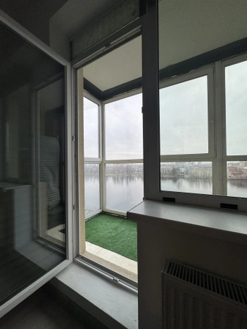 Купить однокомнатную квартиру в Санкт-Петербурге. Вариант № 9959642, 12, площадь -  квм, цена 9900000 рублей