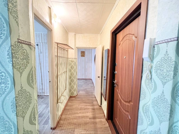 Купить двухкомнатную квартиру в Балакове. Вариант № 33294, 9, площадь -  квм, цена 2550000 рублей