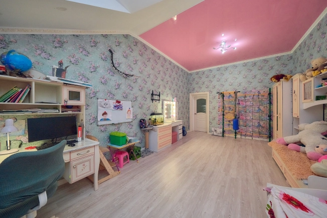 Купить таунхаус в Рязанской области. Вариант № 1248814, 15, площадь -  квм, цена 21800000 рублей