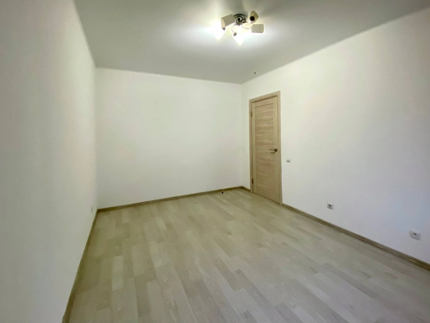 Купить квартиру в Москве. Вариант № 10439549, 3, площадь -  квм, цена 15490000 рублей