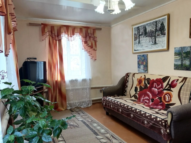 Купить дом в Брянской области. Вариант № 2665489, 1, площадь -  квм, цена 4300000 рублей