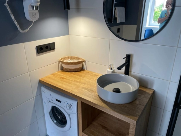 Купить готовый бизнес в Калининграде. Вариант № 2664, 12, площадь -  квм, цена 9500000 рублей