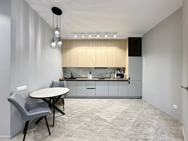 Купить однокомнатную квартиру в Красногорске. Вариант № 3823029, 4, площадь -  квм, цена 7500000 рублей