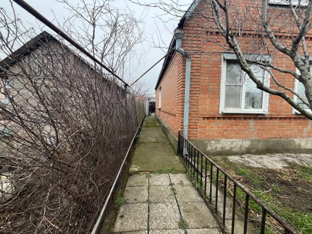 Купить дом в Таганроге. Вариант № 4901, 24, площадь -  квм, цена 7500000 рублей