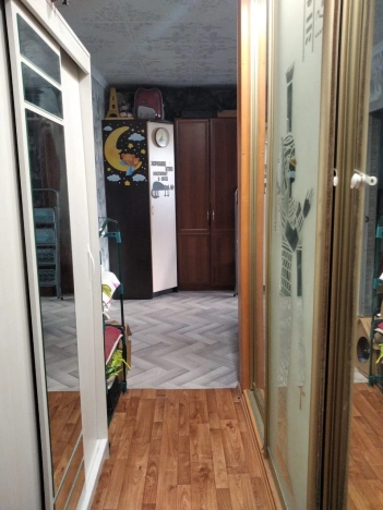 Купить трехкомнатную квартиру в районе Ленинский в Новосибирске. Вариант № 2960949, 6, площадь -  квм, цена 5500000 рублей