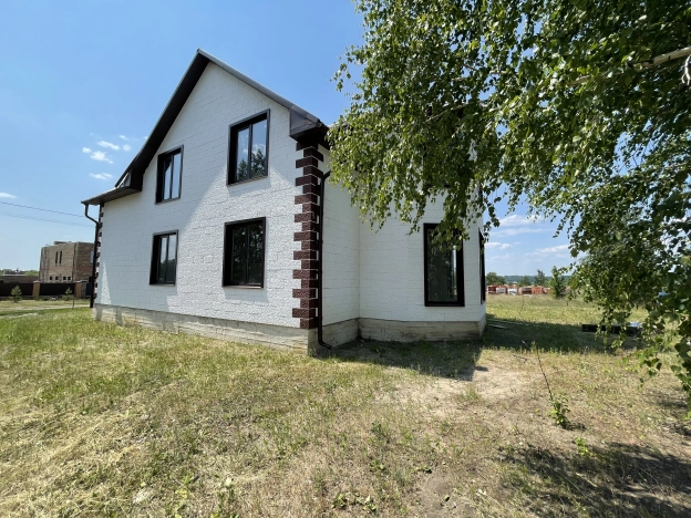 Купить дом на улице Большак в Липецкой области. Вариант № 2503, 12, площадь -  квм, цена 2200000 рублей