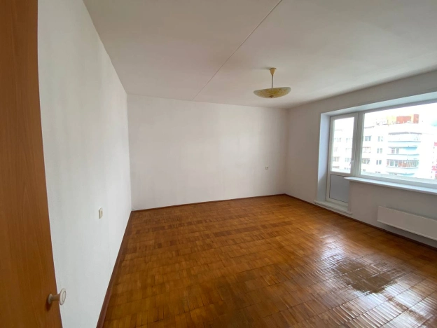 Купить комнату в Пермском крае. Вариант № 7826755, 2, площадь -  квм, цена 2600000 рублей