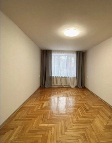 Купить четырехкомнатную квартиру в Калининграде. Вариант № 9495310, 7, площадь -  квм, цена 11990000 рублей