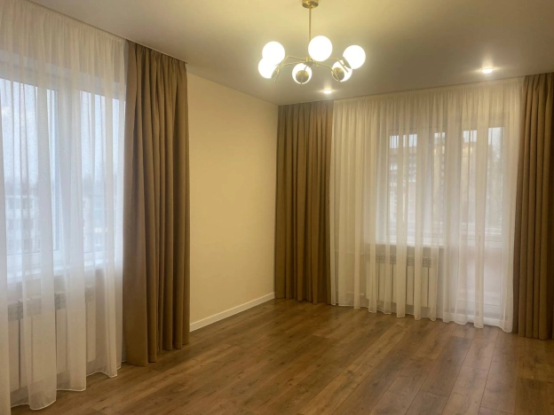 Купить двухкомнатную квартиру в Микрорайоне Южный в Смоленске. Вариант № 11015657, 5, площадь -  квм, цена 6200000 рублей