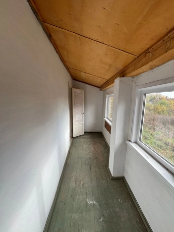 Купить дом в Микрорайоне Порт-Артур в Омске. Вариант № 5922202, 27, площадь -  квм, цена 3400000 рублей