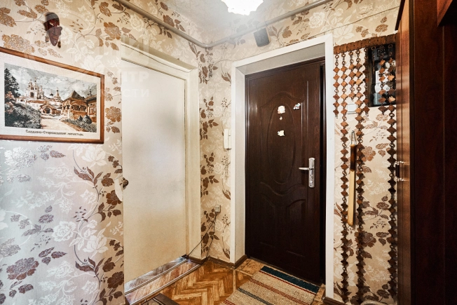 Купить трехкомнатную квартиру в районе Железнодорожный в Воронеже. Вариант № 42970, 16, площадь -  квм, цена 6100000 рублей