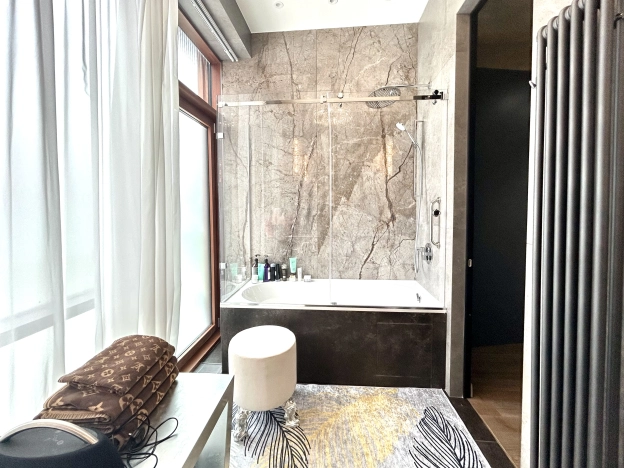 Купить таунхаус в Москве. Вариант № 26650, 19, площадь -  квм, цена 58000000 рублей