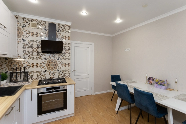 Купить квартиру на улице Нижняя Дуброва в Владимире. Вариант № 8939271, 3, площадь -  квм, цена 7790000 рублей