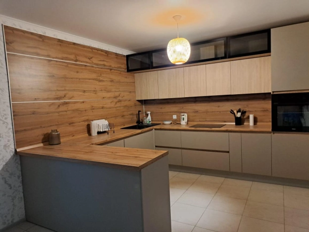 Купить дом на улице Шоссейный переулок в Краснодарском крае. Вариант № 55210, 1, площадь -  квм, цена 12000000 рублей