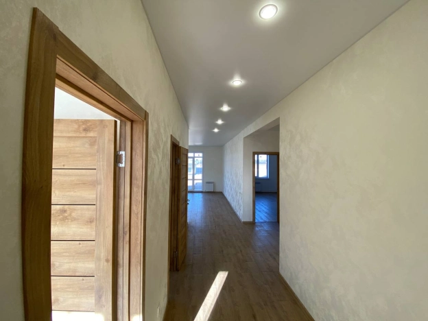 Купить дом в Воронеже. Вариант № 8844707, 12, площадь - квм, цена 9500000 рублей