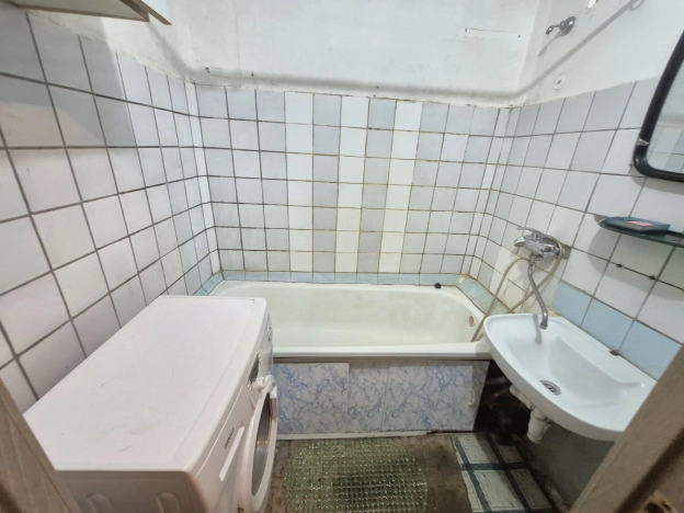 Купить квартиру на улице Безыменского в Владимире. Вариант № 7547412, 3, площадь -  квм, цена 3800000 рублей