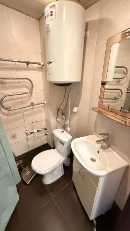 Купить двухкомнатную квартиру в Приморском крае. Вариант № 7902773, 9, площадь -  квм, цена 4140000 рублей