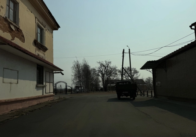 Купить трехкомнатную квартиру в Приморском крае. Вариант № 35752, 14, площадь -  квм, цена 4000000 рублей