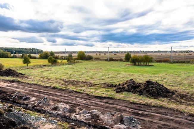 Купить земельный участок в Санкт-Петербурге. Вариант № 14778, 37, площадь -  квм, цена 3750000 рублей