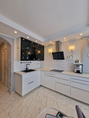 Купить квартиру в Москве. Вариант № 10433399, 2, площадь -  квм, цена 17500000 рублей