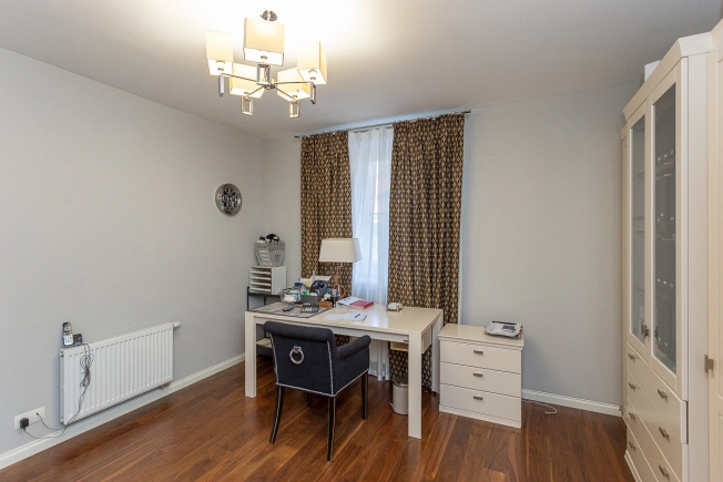 Купить дом на улице Пушкина в Владимире. Вариант № 3518894, 20, площадь -  квм, цена 106000000 рублей