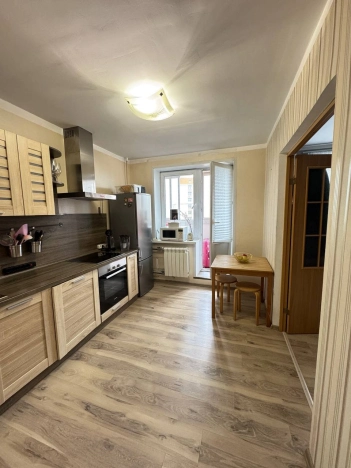 Купить квартиру в Москве. Вариант № 8795536, 2, площадь -  квм, цена 18500000 рублей