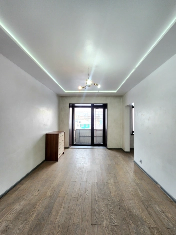 Купить квартиру на улице Островского в Кызыле. Вариант № 10705094, 0, площадь - квм, цена 5000000 рублей