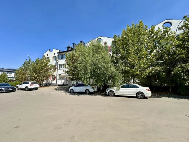 Купить однокомнатную квартиру на улице Героев-Разведчиков в Краснодаре. Вариант № 3410393, 23, площадь -  квм, цена 5899000 рублей