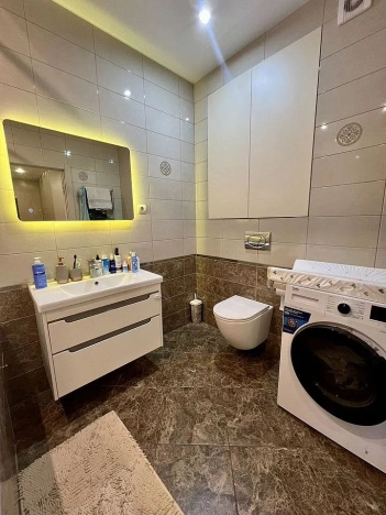 Купить двухкомнатную квартиру в Смоленской области. Вариант № 57083, 13, площадь -  квм, цена 9900000 рублей