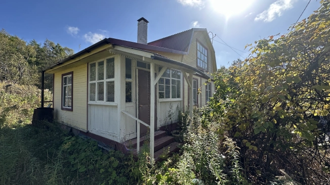 Купить земельный участок в Южно-Сахалинске. Вариант № 6296530, 0, площадь -  квм, цена 1950000 рублей