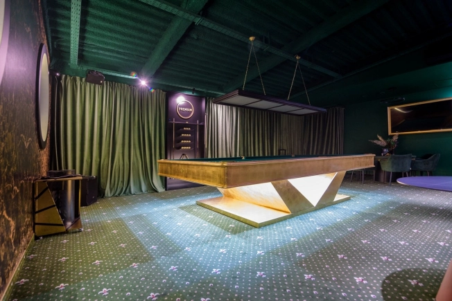 Купить коммерческую недвижимость в Новосибирске. Вариант № 8086960, 20, площадь -  квм, цена 25000000 рублей