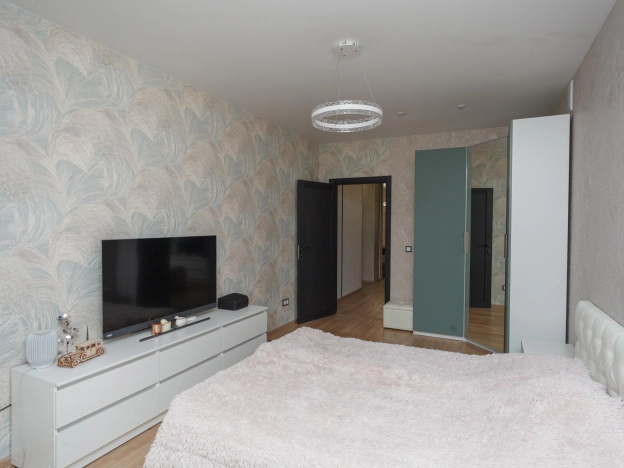 Купить двухкомнатную квартиру в районе Советский в Новосибирске. Вариант № 5495324, 9, площадь -  квм, цена 6499000 рублей